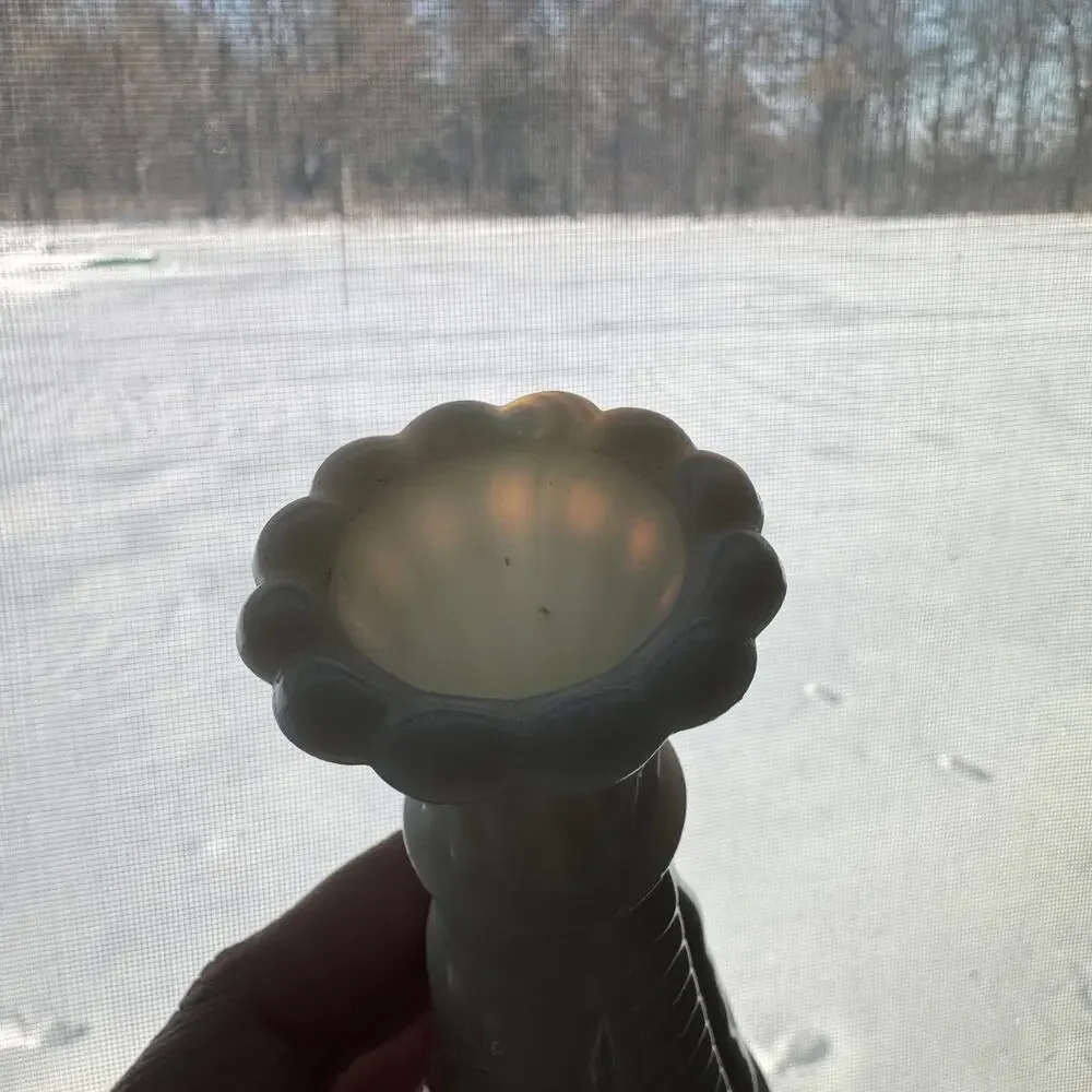 Vintage Ring of Fire Milk Glass Short Pressed Glass 6 inches Bud‎ Vase - Picture 9 of 9